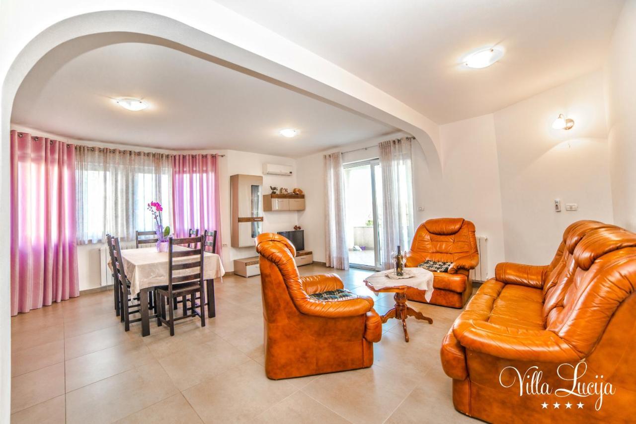 Lucija Apartment *